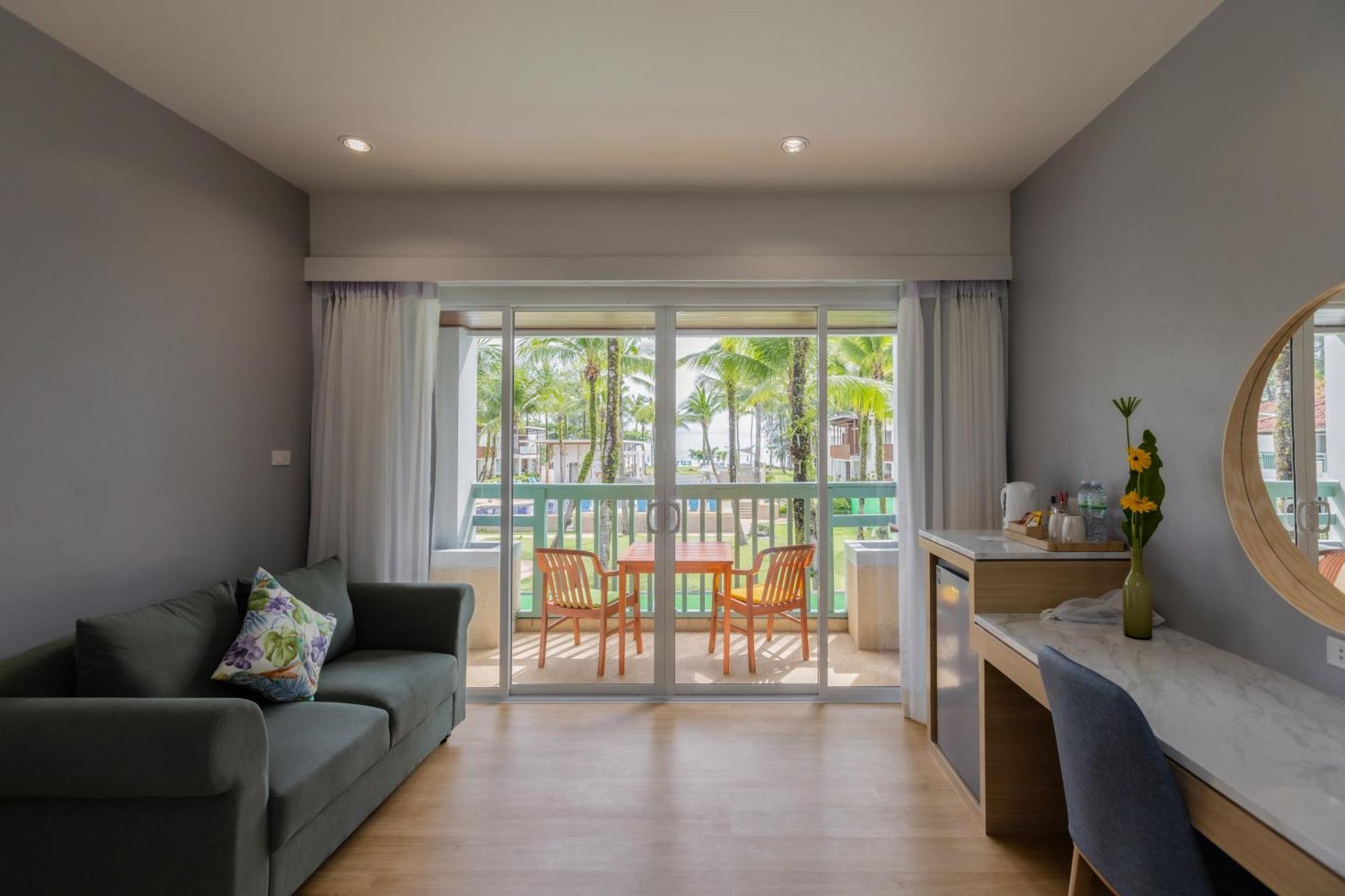 The Briza Beach Resort, Khao Lak Sha Extra Plus Kültér fotó