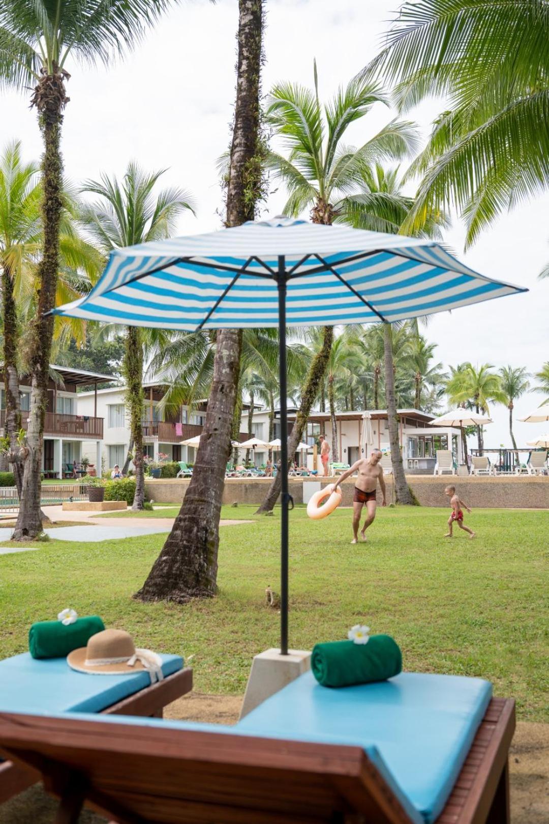 The Briza Beach Resort, Khao Lak Sha Extra Plus Kültér fotó
